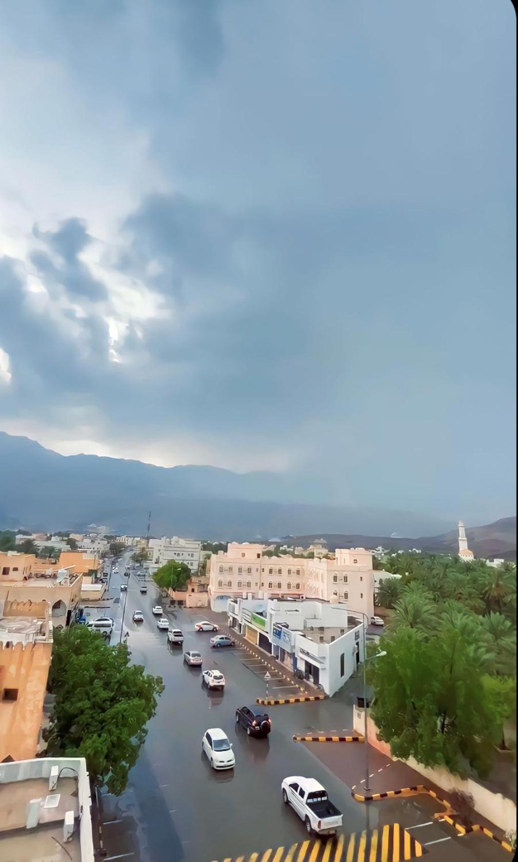 Apartamento Alhamra Horizons Al Ḩamrāʼ Exterior foto